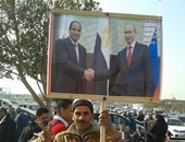 سلطات مطار القاهرة تصرف مواطنين توافدوا لاستقبال الرئيس الروسى