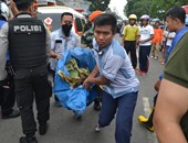 بالصور.. مصرع شخصين وإصابة امرأة فى تحطم طائرة عسكرية إندونيسية