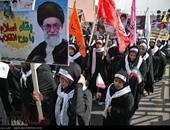 بالصور.. الإيرانيون يحتفلون بذكرى الثورة الإسلامية عام 1979