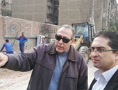 جولة للنائب كريم سالم فى مصر الجديدة لتشجيع الأهالى على تنظيف الشوارع
