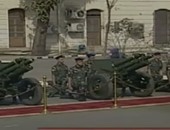 بالفيديو.. المدفعية تطلق 21 طلقة لحظة وصول السيسى إلى البرلمان