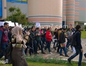 بالصور.. طلاب معهد تكنولوجيا بالعاشر يتظاهرون للأسبوع الثانى