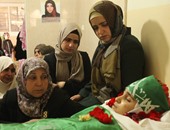 بالصور: تشييع جثمان المراهقة الفلسطينية كلزار العويرى