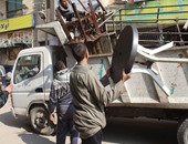 حملة مكبرة لإزالة الإشغالات بشوارع الفجالة والجمهورية والريحانى بالقاهرة