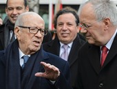 الرئيس التونسى يتفقد انطلاق الرحلة الأولى للحجاج التونسيين