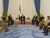 الرئيس السيسي يلتقى سكرتير عام "الكوميسا" بشرم الشيخ