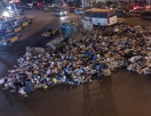 بالصور.. تجمعات للقمامة بالإسكندرية وفوضى مرورية فى غياب المسئولين