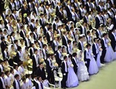بالصور..حفل زواج جماعى لمشاركين من 62 دولة فى كوريا الجنوبية