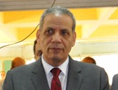 وزير التعليم يطمئن على حالة الطلاب المصابين فى تسرب غاز الكلور بالإسكندرية