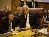 بالصور.. وصول على عبد العال ووفد برلمان مصر للمشاركة بمؤتمر البرلمانات العربية