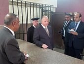 بالصور.. مدير أمن القاهرة يتفقد أقسام الشرطة ويُشدد على حسن معاملة المواطنين