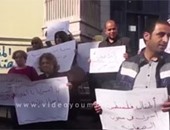 بالفيديو..وقفة صامتة على سلالم نقابة الصحفيين للتضامن مع الأسرى الفلسطينيين