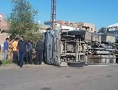مصرع 2 وإصابة 12 فى انقلاب سيارة على طريق المنشأة جرجا الزراعى بسوهاج