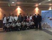 فريق الإمارات للمظلات يصل القاهرة للمشاركة بالبطولة الدولية بالأهرامات