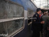 مجهول يحطم زجاج واجهة قطار بسوهاج بقذفه بالحجارة 