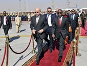 بالصور.. الموسيقى العسكرية تستقبل رئيس وزراء الكونغو لدى وصوله مطار القاهرة