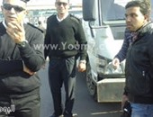 بالصور.. حملة أمنية بمطار القاهرة لضبط الخارجين عن القانون