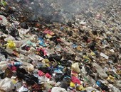 صحافة مواطن: قارئ يشكو من تراكم القمامة وحرقها فى "عزبة الأبيض" بالقليوبية
