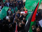 بالصور.. تشيع جثمان شاب فلسطينى استشهد برصاص جنود الاحتلال فى الخليل