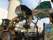 حى غرب شبرا الخيمة يرفع إشغالات شارع الـ25 بطريق بيجام لتطويره