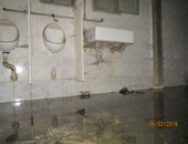 بالصور..مياه المجارى تغرق معمل "البصق" لمرضى الدرن بـمستشفى المصح ببورسعيد