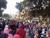 بالصور.. العشرات يحتفلون مع "بكرة أحلى" بعيد ميلادهم