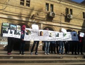 وقفة لطلاب الحركات الثورية بـجامعة القاهرة تضامنا مع اعتصام "هندسة الفيوم"