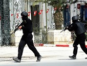 احتجاجات عنيفة ومواجهات بين الشرطة ومحتجين تعم عدد من المناطق التونسية 