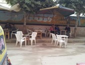 بالصور.. قراء اليوم السابع يناشدون محافظ الإسكندرية غلق مقهى بسور مدرسة