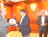 محافظ جنوب سيناء يستعرض فرص الاستثمار مع ممثلى الشركات الكويتية
