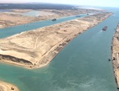 مميش: رفع 142 مليون متر مكعب رمال مشبعة بالمياه من القناة الجديدة