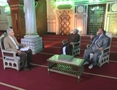 قناة إيرانية تصور برنامجا داخل مسجد الحسين.. و"الأوقاف": لم نصرح لها