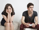  دراسة: الهواتف والتعارف عبر الإنترنت سبب ضعف الرغبة الجنسية عند الشباب