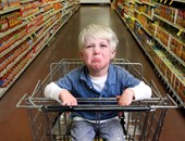 بالصور.. "9" نصائح تساعدك على تهدئة طفلك أثناء للتسوق