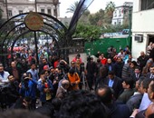 المحامون ينظمون وقفة احتجاجية أمام نقابتهم احتجاجا على انتهاكات الداخلية