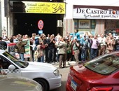 عمال وفلاحون يتظاهرون أمام مقر"الاشتراكى المصرى":الحزب بيتاجر بمشاكلنا