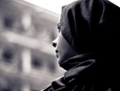 الإندبندنت: مدرسة فرنسية تمنع دخول طالبة مسلمة لارتدائها تنورة طويلة