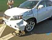 أول فيديو يرصد حادثة سيارة جوجل ذاتية القيادة