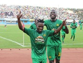 فيديو .. ماذا فعل يانج أفريكانز مع الأندية المصرية قبل مواجهة بيراميدز ؟