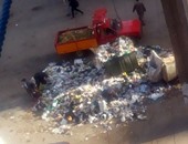 صحافة المواطن.. قارئ يشكو تقاعس رئيس حى عين شمس عن إزالة القمامة