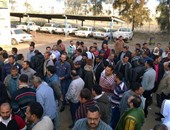 إضراب عمال "بنها الهندسية" بمدينة السادات فى المنوفية عقب قرار تسريحهم