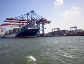 "اقتصادية قناة السويس": موانئ بورسعيد تسجل دخول وخروج 21 سفينة