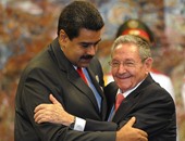 بالصور..كاسترو يستقبل رئيس فنزويلا بقصر الثورة فى العاصمة الكوبية هافانا