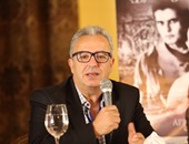 إبراهيم اللطيف: نكرم المخرج يوسف شاهين فى خمسينية أيام قرطاج السينمائية