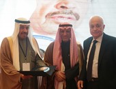  "الألكسو" تكرم عبدالعزيز سعود البابطين سفيرا للنوايا الحسنة