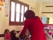 "التعليم": فيديو ضرب الأطفال بحضانة كفر الشيخ "مفبرك" لابتزاز مدير المدرسة