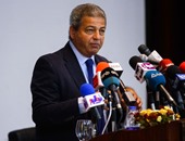 وزير الرياضة عن الصلح بين الأهلي والمصرى: "الوضع فى تحسن مستمر"