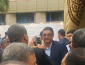 محمود طاهر يتجاهل مصافحة علاء عبد الصادق فى الأهلى