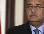 شريف إسماعيل وعلى عبد العال يصلان عزاء ضحايا الطائرة