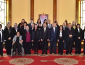 الرئيس السيسى يجتمع بأعضاء "القومى للمرأة"